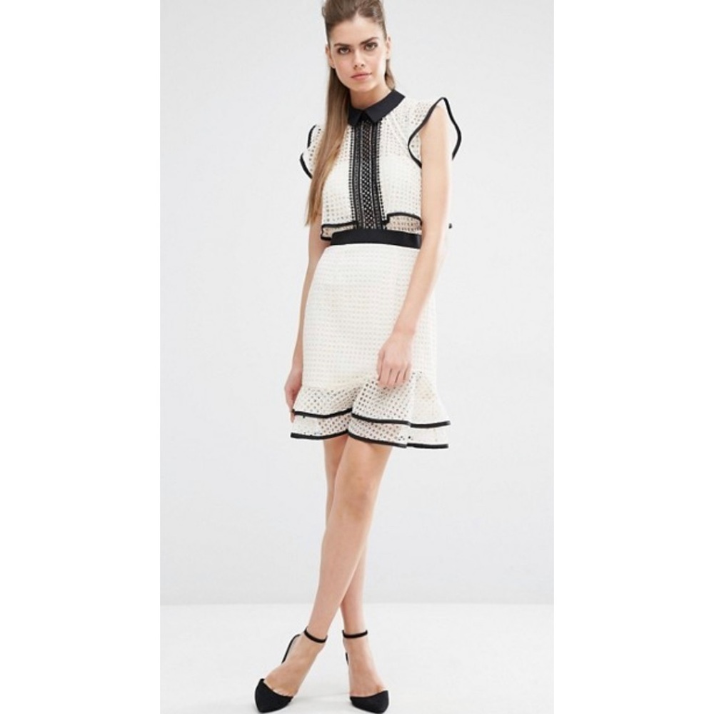 Self-Portrait Contrast Flounced Flutter Sleeve Co… - image 2